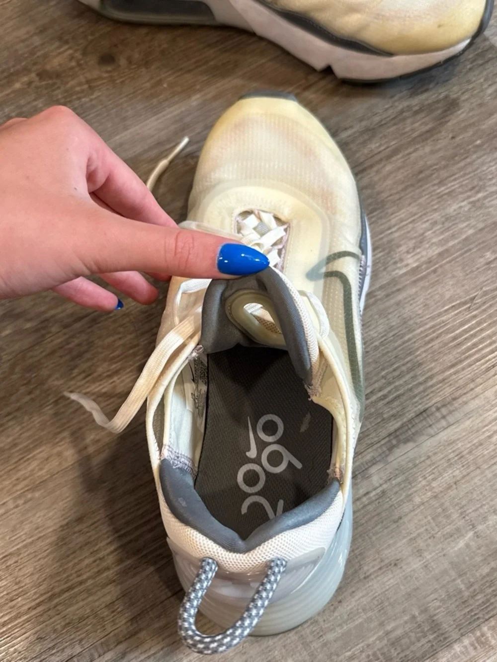Nike cream textile